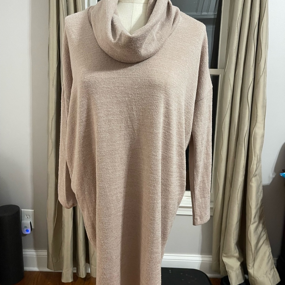Old Navy Cowl Neck Tunic Dress in wheat Womens petite medium neutral